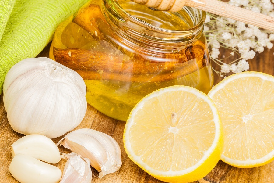 Bawang Putih Tunggal dan Lemon