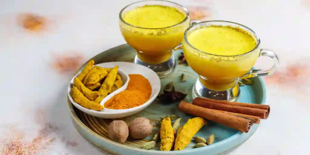 Minuman yang Bagus Setelah Melahirkan